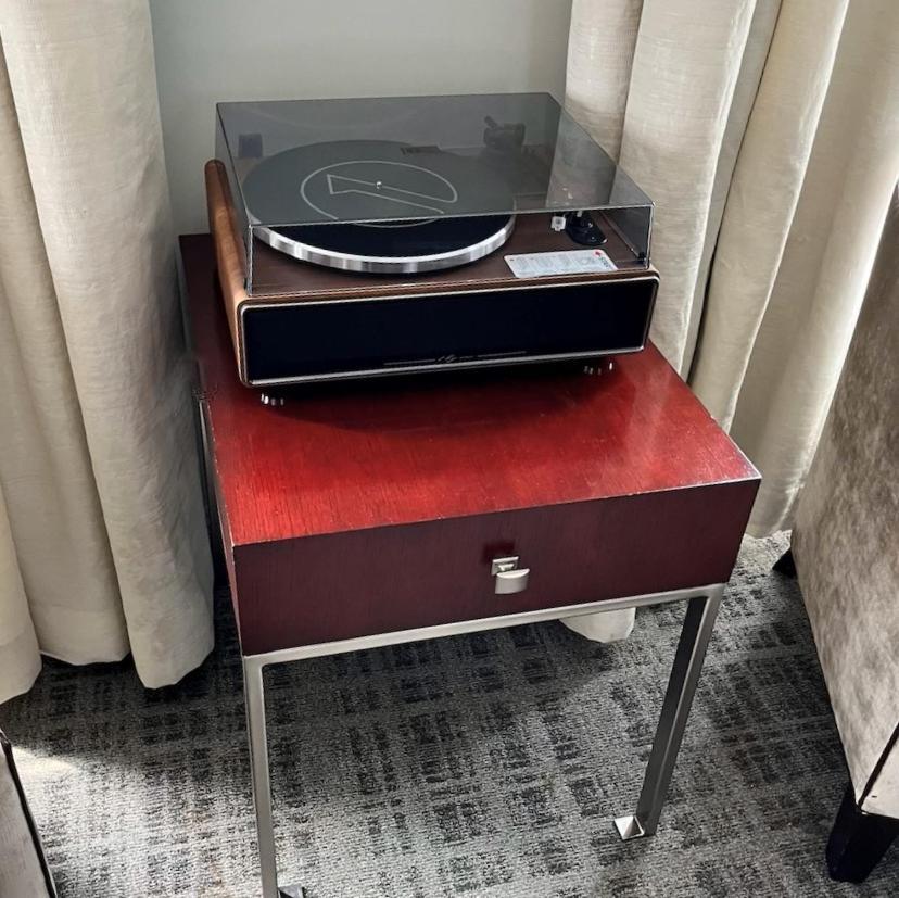 The Graham Georgetown Hotel Washington Room photo